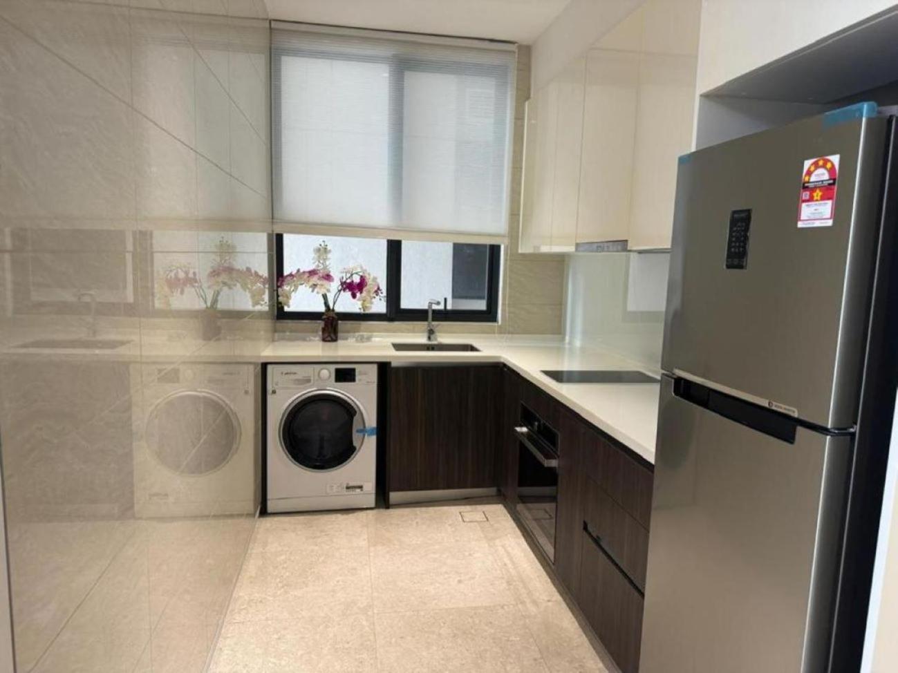 Crown Suites The Manor Klcc Kuala Lumpur City Center Esterno foto