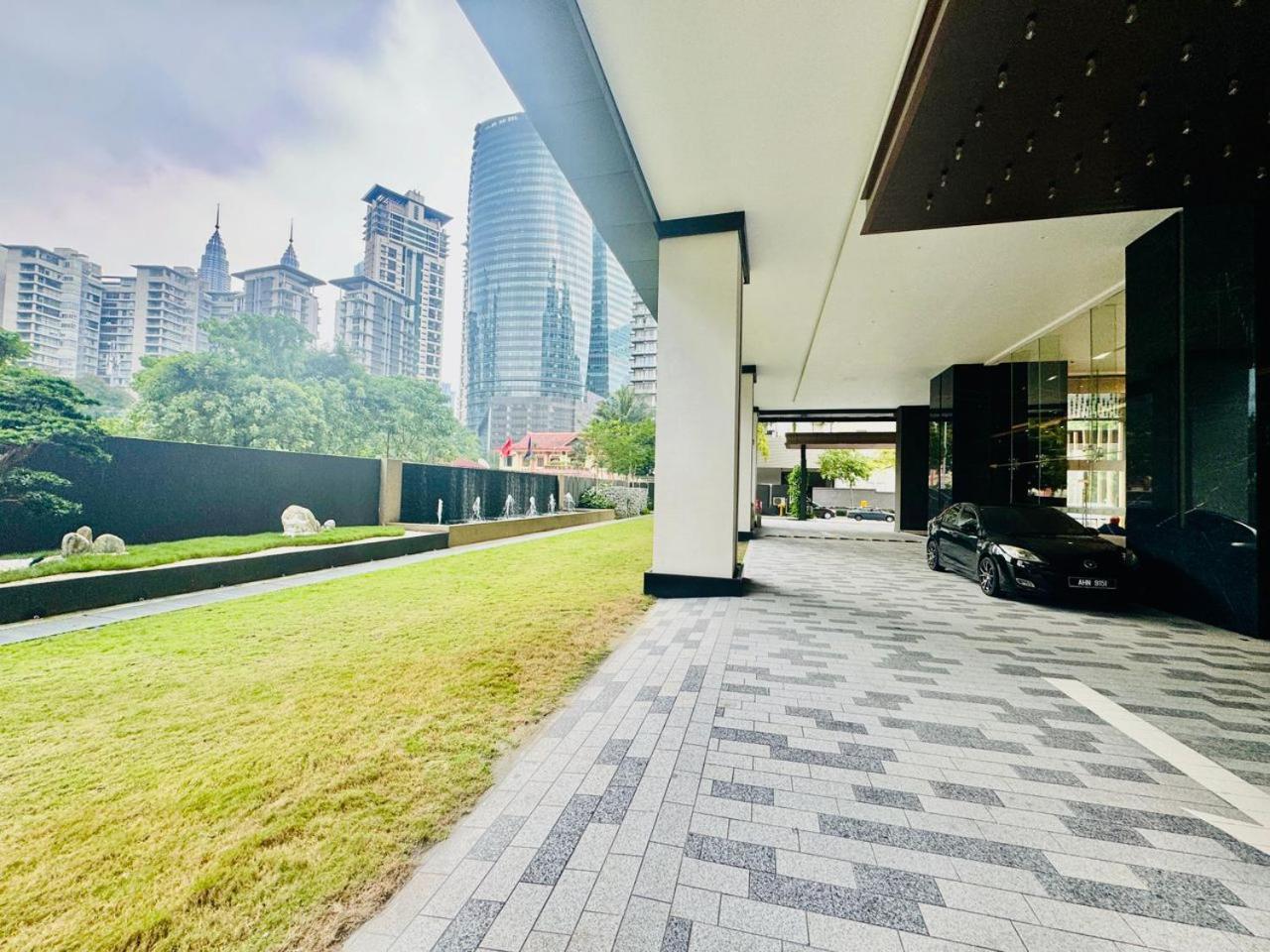 Crown Suites The Manor Klcc Kuala Lumpur City Center Esterno foto