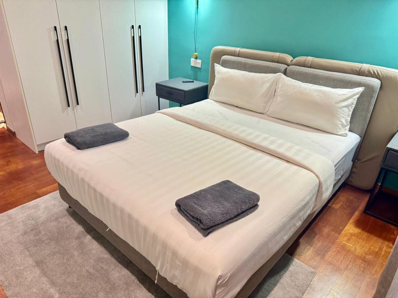Crown Suites The Manor Klcc Kuala Lumpur City Center Esterno foto