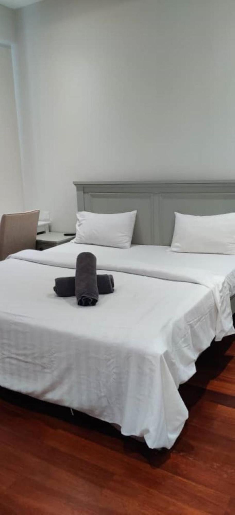 Crown Suites The Manor Klcc Kuala Lumpur City Center Esterno foto
