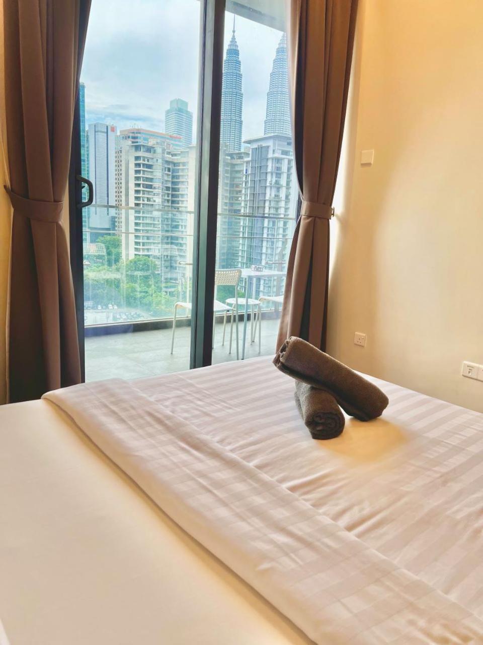 Crown Suites The Manor Klcc Kuala Lumpur City Center Esterno foto
