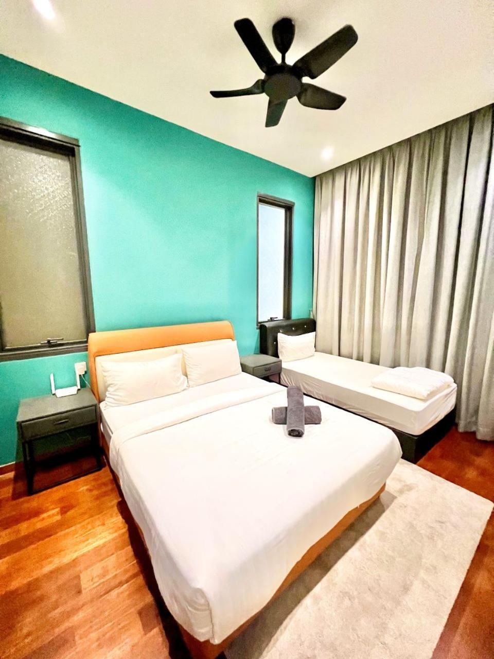 Crown Suites The Manor Klcc Kuala Lumpur City Center Esterno foto